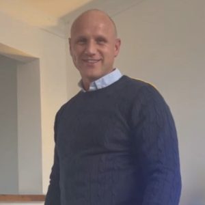 Mr Andrew Buchanan