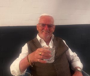 Mr Michael Burns
